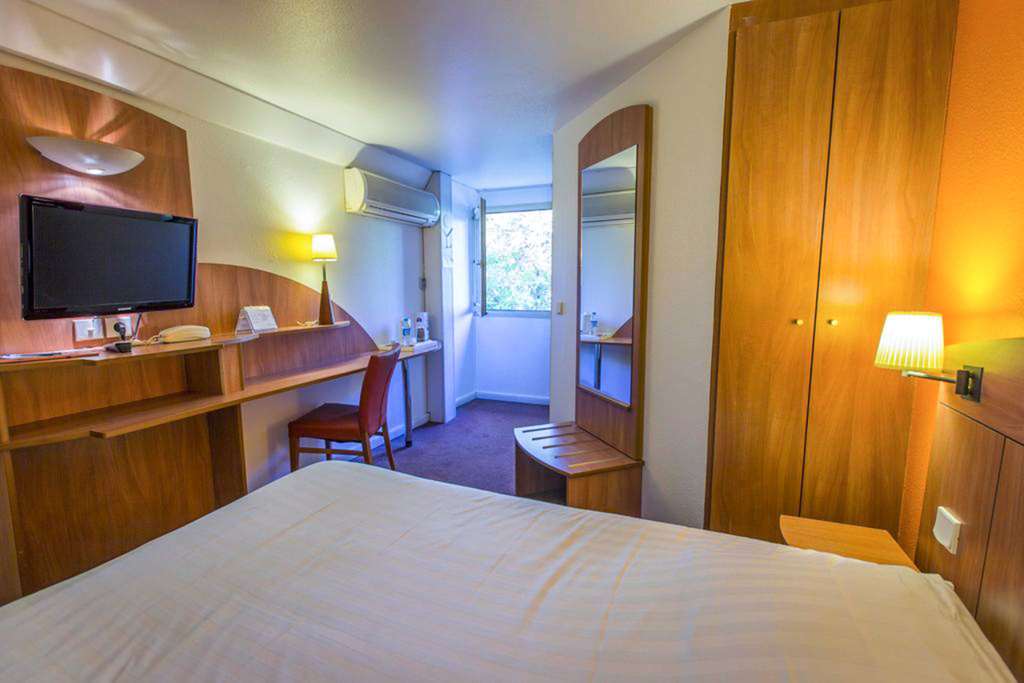 Comfort Hotel Grenoble Meylan Zimmer foto