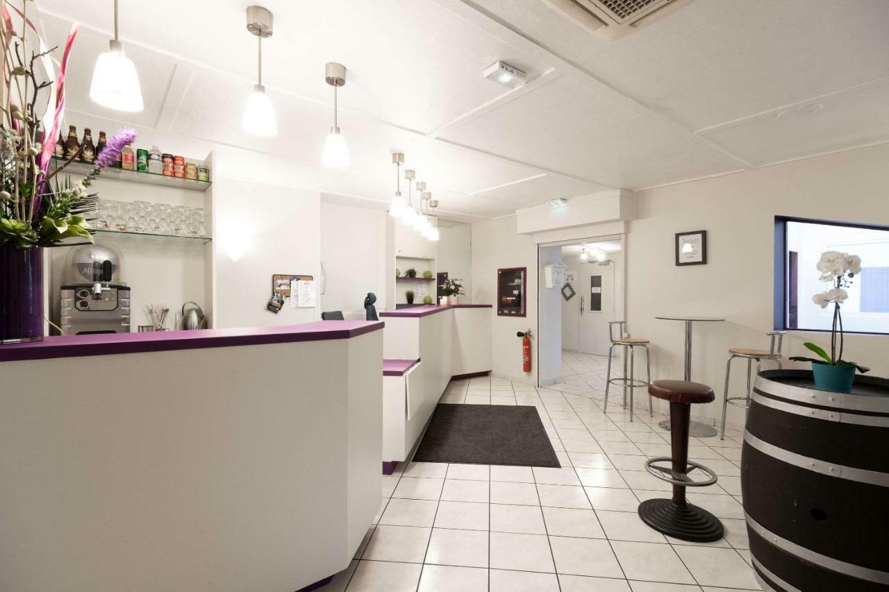 Comfort Hotel Grenoble Meylan Exterior foto